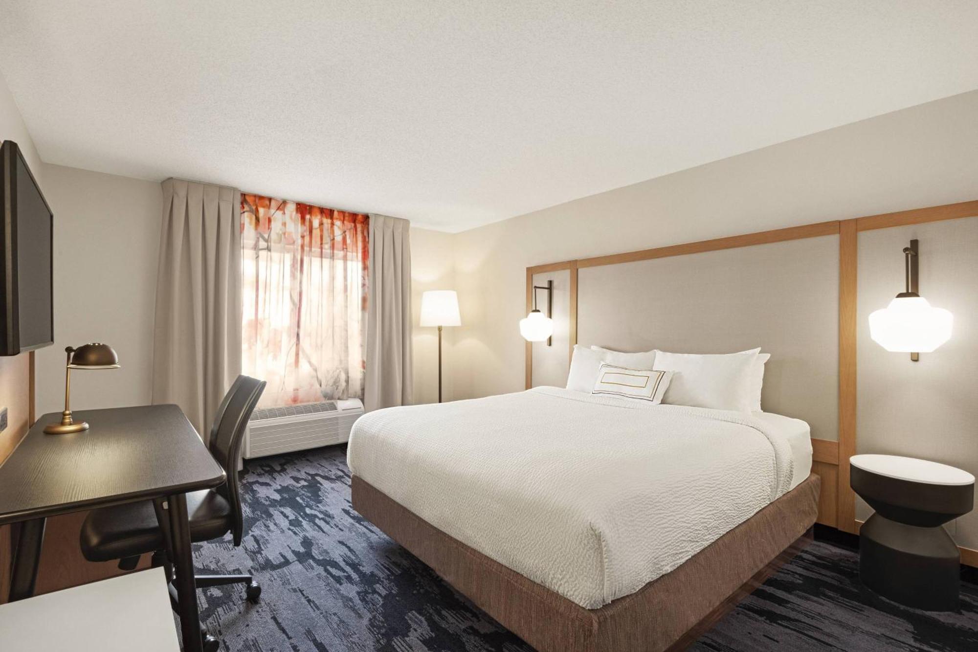 Fairfield Inn By Marriott Warren Niles Экстерьер фото