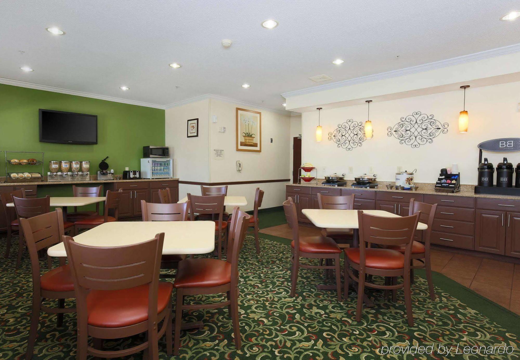 Fairfield Inn By Marriott Warren Niles Экстерьер фото